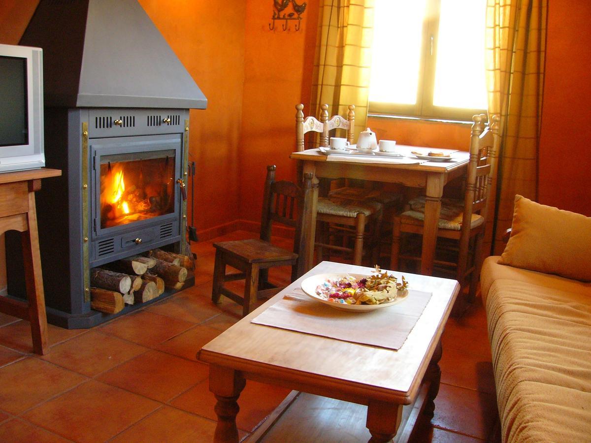 Apartamentos Turisticos La Alqueria De Valverde Valverde De Los Arroyos Buitenkant foto